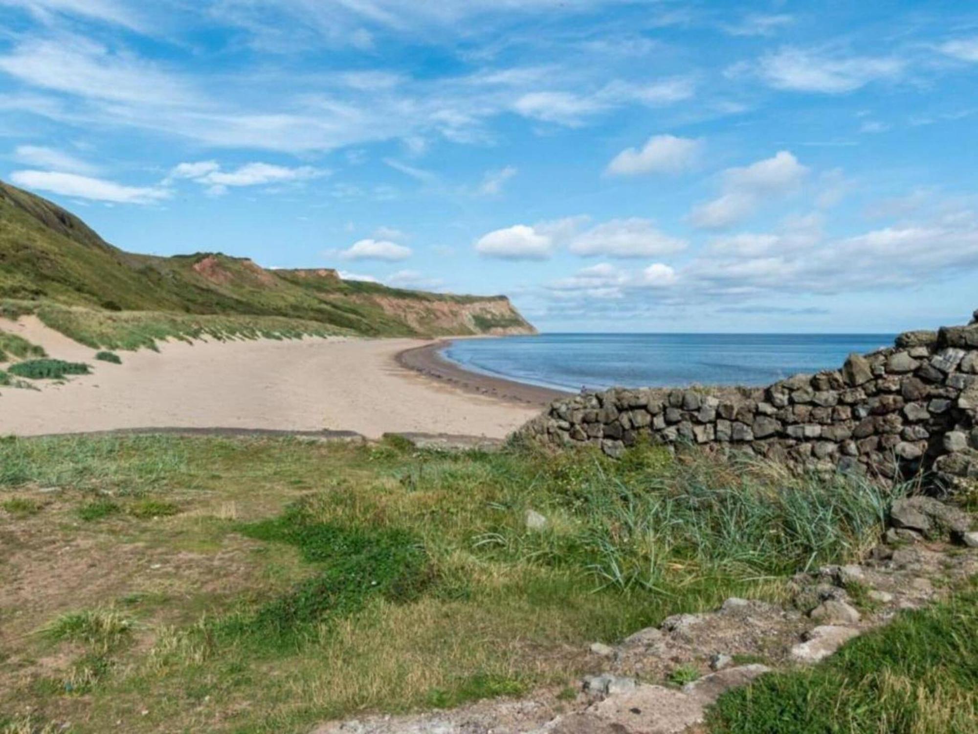 Cove Hideaway 1Bhk Apt 10 In Skinningrove Exterior photo